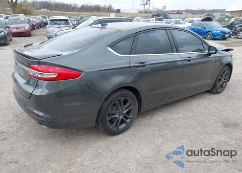 2018 Ford Fusion S из США, поврежденный, VIN 3FA6P0G73JR166934